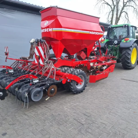 WhatsApp Image 2025-05-28 at 09.37.47 WhatsApp Image 2025-05-28 at 09.37.47